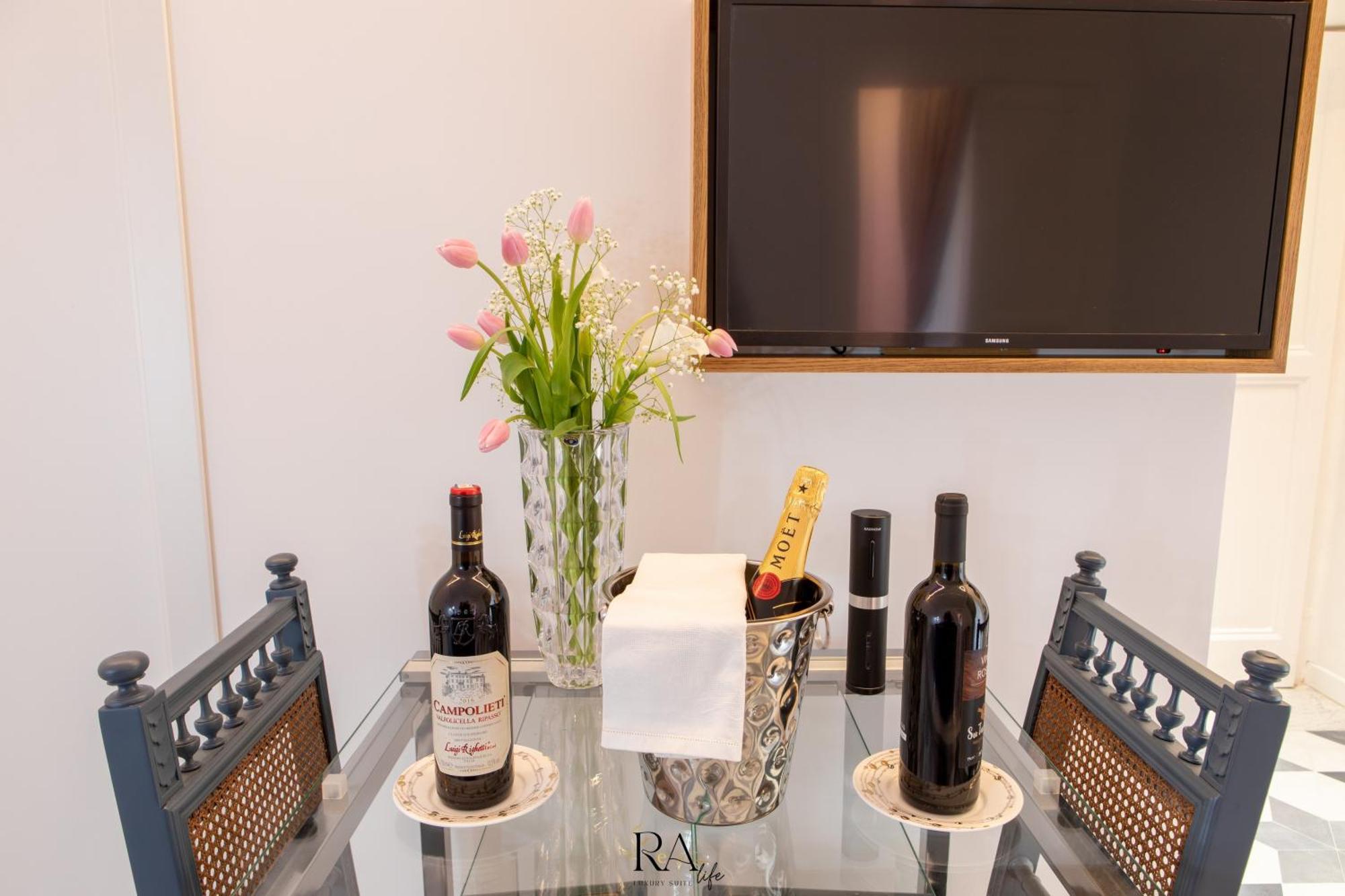 Rea Life Luxury Suite Cava deʼ Tirreni Zewnętrze zdjęcie